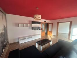 VIVIENDA ADOSADA CON DOS TERRAZAS Y GARAJE photo 0