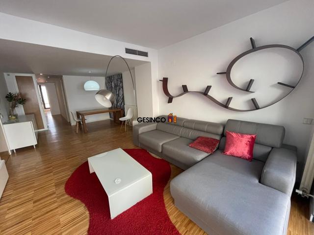 EXCELENTE PISO EN ALQUILER CON TERRAZA photo 0