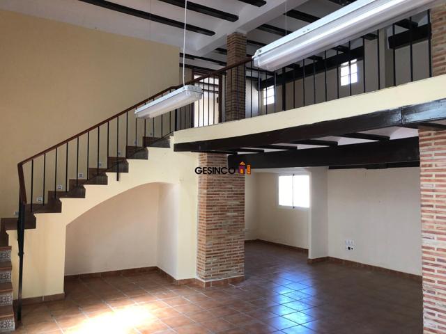 Oficina En alquiler en Sant Josep, Ontinyent photo 0