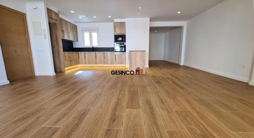 VIVIENDA TOTALMENTE REFORMADA EN VENTA EN ONTINYENT photo 0