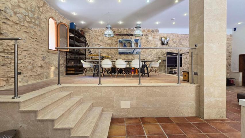 IMPRESIONANTE CHALET EN VENTA EN ONTINYENT photo 0