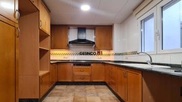 PISO CON TERRAZA EN VENTA EN ONTINYENT photo 0