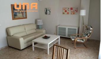 Piso con muebles en pleno centro photo 0