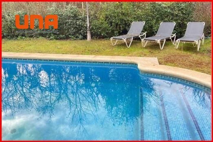 Casa con terreno en Trasierra (junto Baños de Popea) photo 0