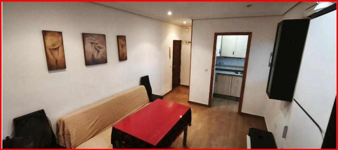 Piso en venta junto Avenida de Cádiz photo 0