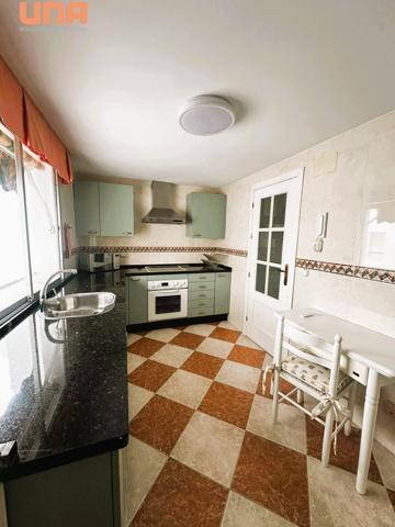 Piso en alquiler junto a Corte Inglés centro y jardines de los Patos photo 0