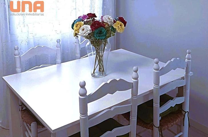 ¡Bonito piso en venta listo para entrar a vivir junto a la emblemática Plaza de la Corredera! 🌟 photo 0