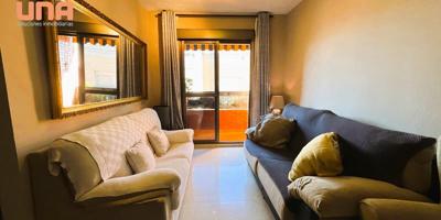 Piso amplio en Zona Hueta de la Reina a pocos metros Vial photo 0