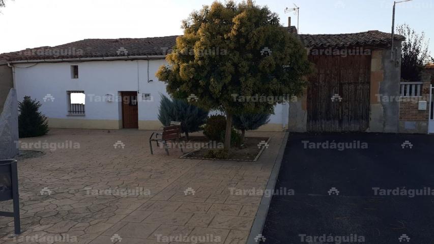 PARCELA DE 1227 METROS PARA HACER SU SEGUNDA VIVIENDA O SU CASA RURAL photo 0