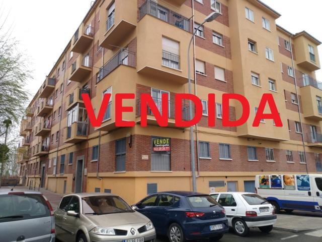 VIVIENDA EN LA PROLONGACIÓN DE LA AVENIDA PORTUGAL photo 0