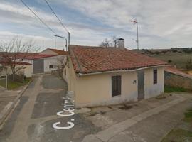 CASA EN EL PUEBLO DE PELAYOS JUNTO AL PANTANO DE SANTA TERESA photo 0