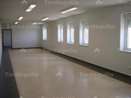 OFICINA DE 100 M2 EN EL POLIGONO LOS VILLARES photo 0