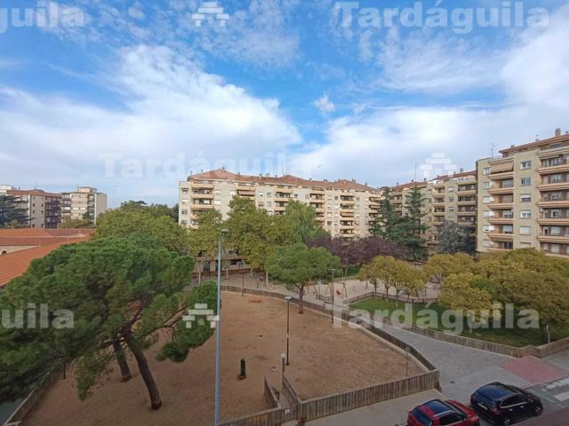 VIVIENDA CON VISTAS ESPECTACULARES AL PARQUE SALESAS photo 0