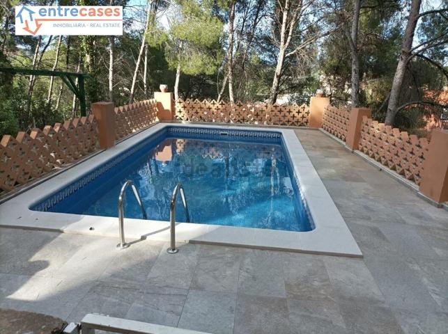CHALET EN LA URB. LA PAZ DE GILET photo 0