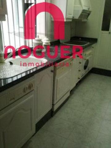 PISO JUNTO CALLE ANTONIO MAURA, REFORMADO, CLIMATIZADO, ASCENSOR, POR 150.000€ photo 0