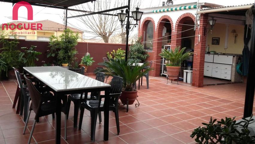 SE VENDE RESTAURANTE CON CASA EN VILLARRUBIA photo 0