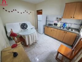 Apartamento junto Avenida Medina Azahara amueblado y con ascensor photo 0