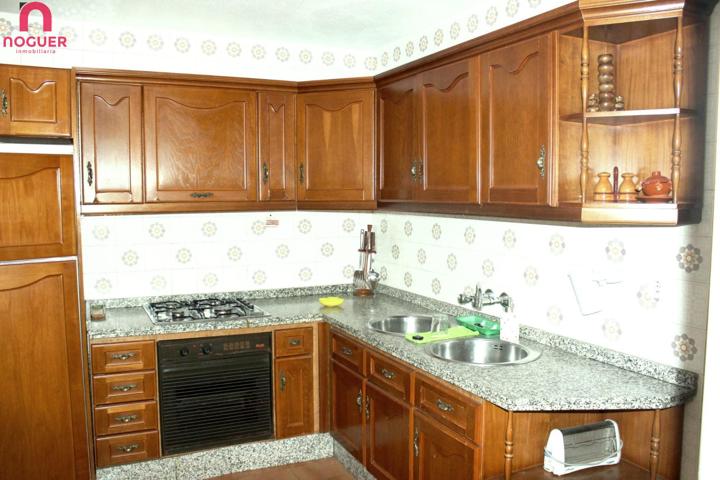 VIVIENDA EN HUERTA DE LA REINA , EXTERIOR CON TERRAZA photo 0