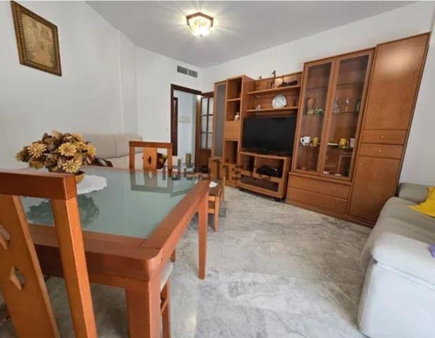 🎓 ¡Ideal para estudiantes! Piso a solo 100 metros de la Facultad de Derecho – ¡Impecable y listo para entrar a vivir! 🏡 photo 0