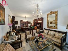 VIVIENDA JUNTO A LOS MINISTERIOS CON GARAJE Y TRASTERO photo 0