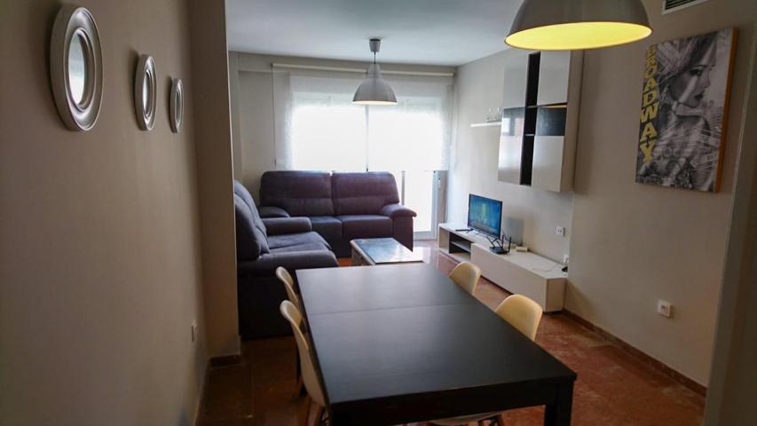 AMPLIO PISO REFORMADO CONA AIRE Y CALEFACCIÓN CENTRALIZADOS EN CIUDAD JARDÍN - CÓRDOBA!! photo 0