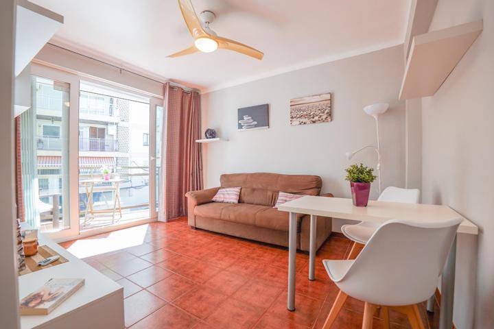 Apartamento al lado de la Playa de Vilafortuny photo 0