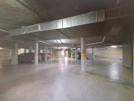 En venta piso encantador en zona Ponent de Reus photo 0
