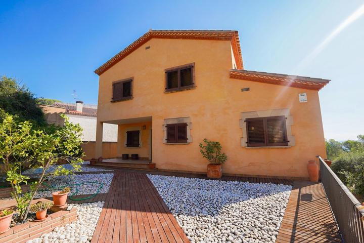 Un refugio exclusivo en Alcover – Urbanización Residencial El Remei photo 0