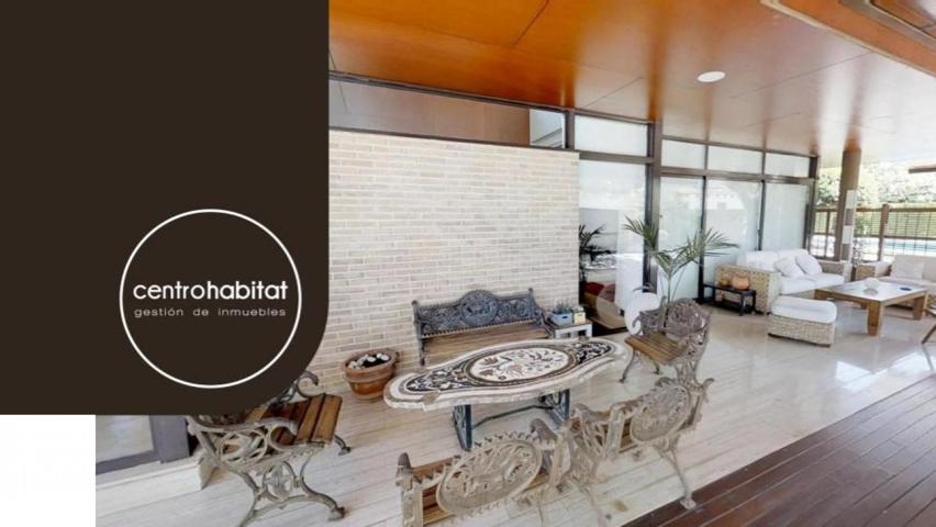 Espectacular chalet a un paso del centro de Elda photo 0