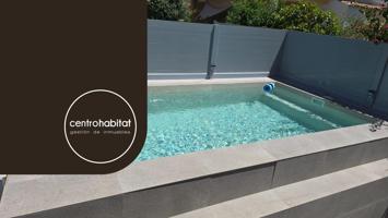 Bungalow con piscina propia en Elda (Zona club de campo) photo 0