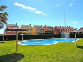 VIVIENDA UNIFAMILIAR EN URBANIZACIÓN JARDINES DE MASÍAS. photo 0