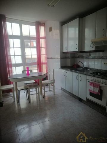 Dúplex En alquiler en San Roque, Lugo photo 0