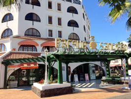 Se vende dúplex de un dormitorio en el complejo Parque Santiago 2, ubicado en primera línea de mar photo 0