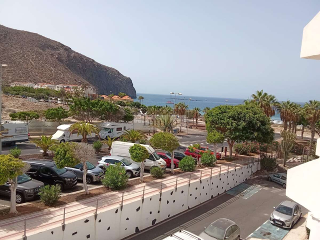 Apartamento en venta en primera línea – Los Cristianos, Paloma Beach photo 0