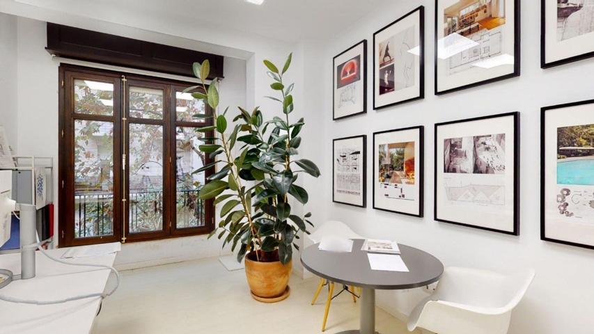 Casa En venta en Calle De Jerónimo Zurita, Centro, Zaragoza photo 0