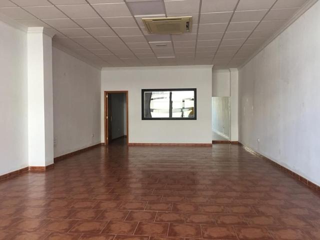 Local En venta en Arona photo 0
