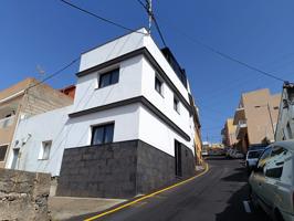 Villa En alquiler en La Matanza de Acentejo photo 0