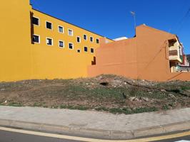 Terrenos Edificables En venta en San Cristóbal de La Laguna photo 0