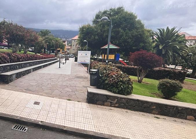 Local En venta en La Orotava photo 0