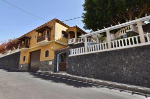 Villa En venta en San Cristóbal de La Laguna photo 0