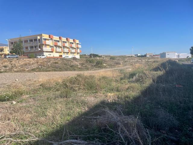 Terrenos Edificables En venta en Granadilla de Abona photo 0