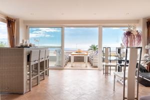 Villa En venta en Adeje photo 0