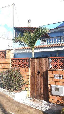 Villa En venta en Santa Cruz de Tenerife photo 0