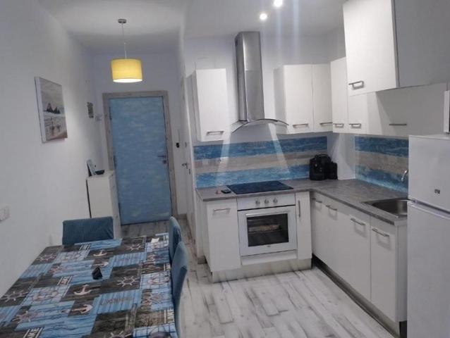 ¡Se vende acogedor estudio en Calle Mar Báltico, Torrevieja! photo 0