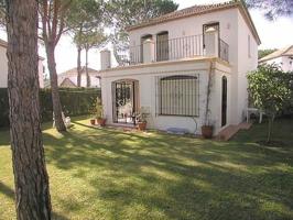 Villa En venta en Estepona photo 0