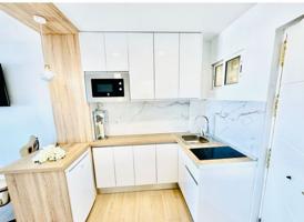 Piso En venta en Benalmádena photo 0