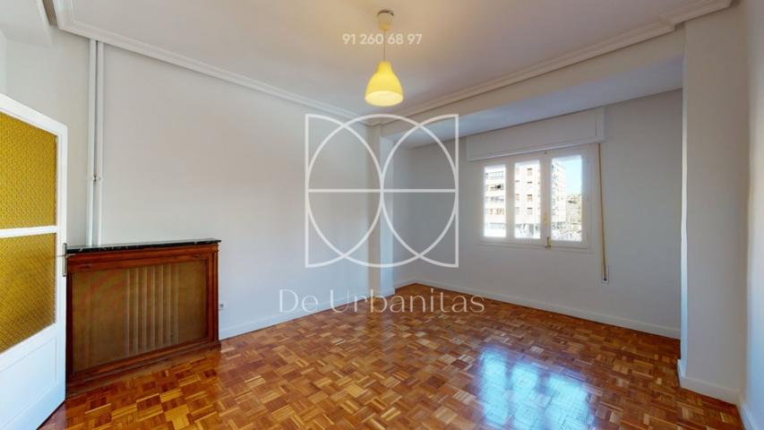 Piso En alquiler en Ciudad Jardin, Madrid photo 0