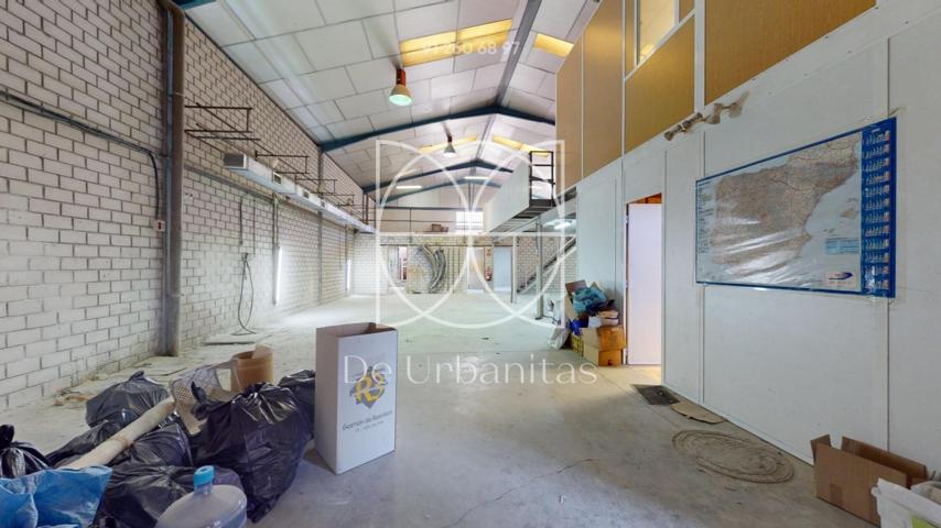 Nave Industrial En alquiler en Poligono Albresa, Valdemoro photo 0
