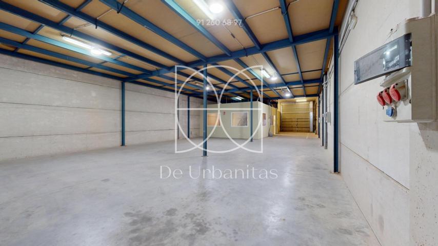 Nave Industrial En alquiler en San Cristobal, Madrid photo 0