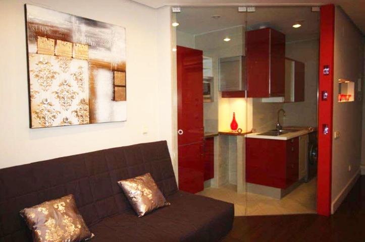 Piso En alquiler en Cuatro Caminos, Madrid photo 0